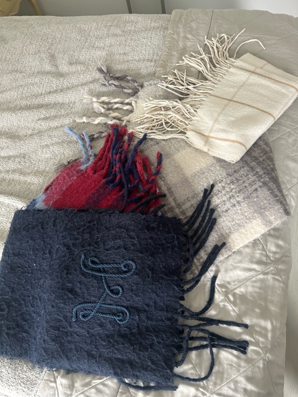 ☀️3/$25 Blanket scarf bundle of 3